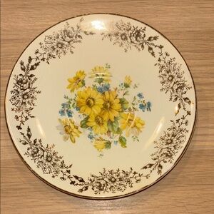 Floral Patterned Plate - Yellow and Cream
